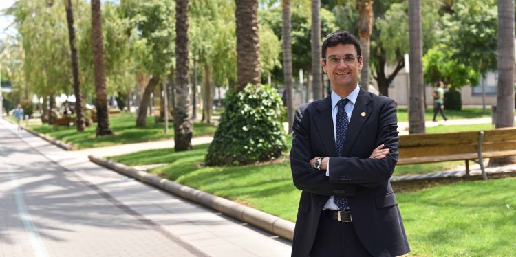 Francisco Mora, rector de la UPV, assgegura "s'ha perdut una dècada" per les retalledes i que "el punt mínim és recuperar el finançament de 2010"