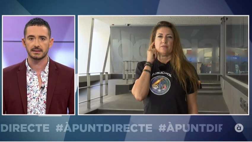 Moment de l'entrevista feta per Juan Nieto a la portaveu de Jusapol a Alacant.