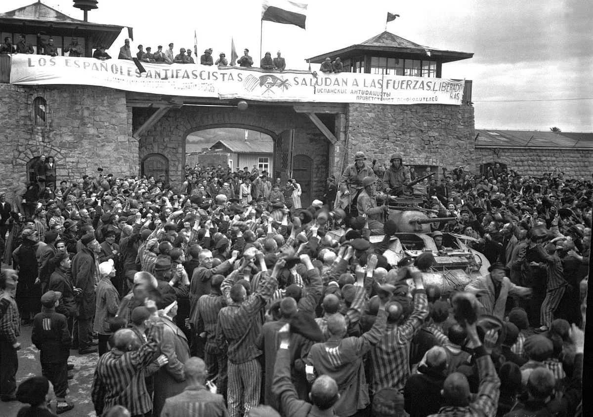 Moment de l'alliberament dels empresonats en el camp de concentració nazi de Mauthausen.