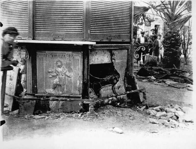 El 28 de març es commemora el Dia de record i homenatge a les víctimes de la guerra civil i la dictadura, tal com estableix la nova Llei de Memòria Democràtica i per la Convivència.