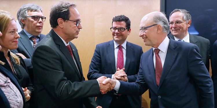 El conseller d'Hisenda, Vicent Soler i Cristóbal Montoro, Ministre d'Hisenda