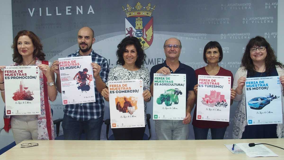 Els representants municipals de Villena en l'acte de presentació de la XII Fira de Mostres que se celebra aquest cap de setmana