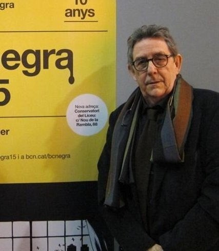 Paco Camarasa va nàixer a València en juliol de 1950