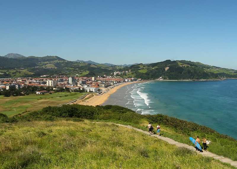 Panoràmica de la localitat costera de Zarautz, al País Basc.