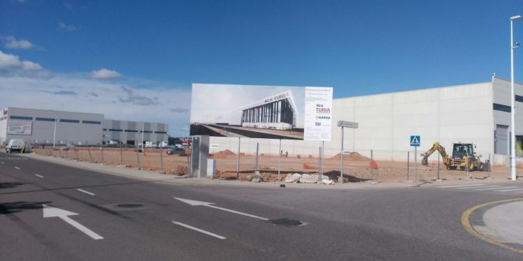 Amb aquestes dues, serien 19 empreses del sector del transport i la logística implantades o en procés d'implantació en el Parc.