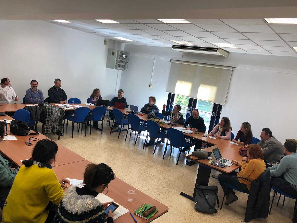 Durant la reunió d'aquest dissabte, s'ha aprovat una declaració conjunta que arreplega les principals reivindicacions dels docents.