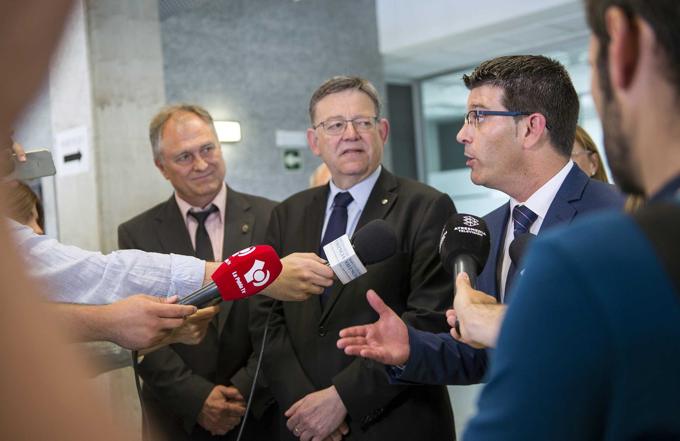 Puig ha comunicat aquesta nit a la direcció del partit la decisió de destituir de tots els seus càrrecs Jorge Rodríguez.