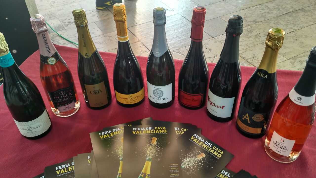 El Consell Regulador a aprovat que Requena produisca cava paratge.