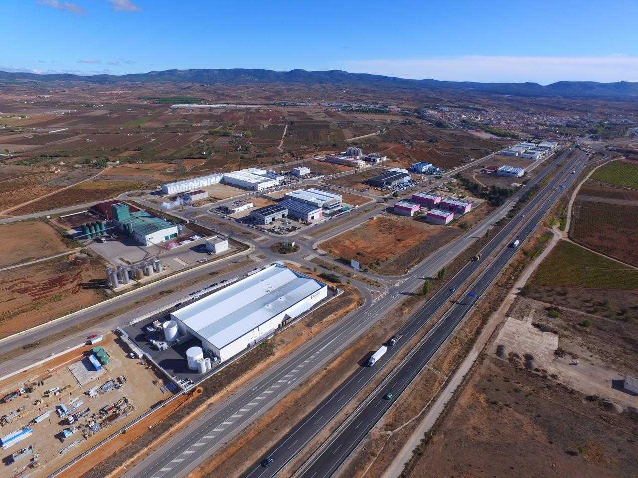 El País Valencià és pioner en la regulació del funcionament dels polígons industrials.