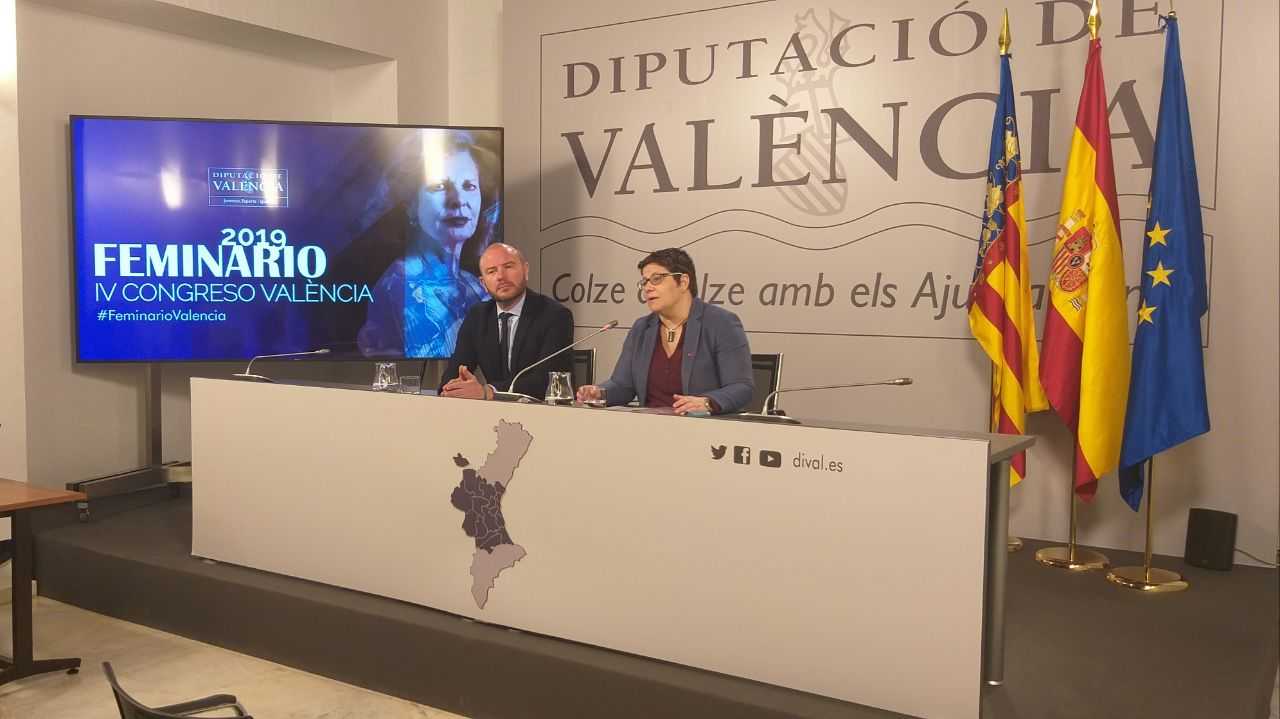 El president de la Diputació de València, Toni Gaspar, i la diputada Isabel García han presentat la quarta edició del congrés feminista.