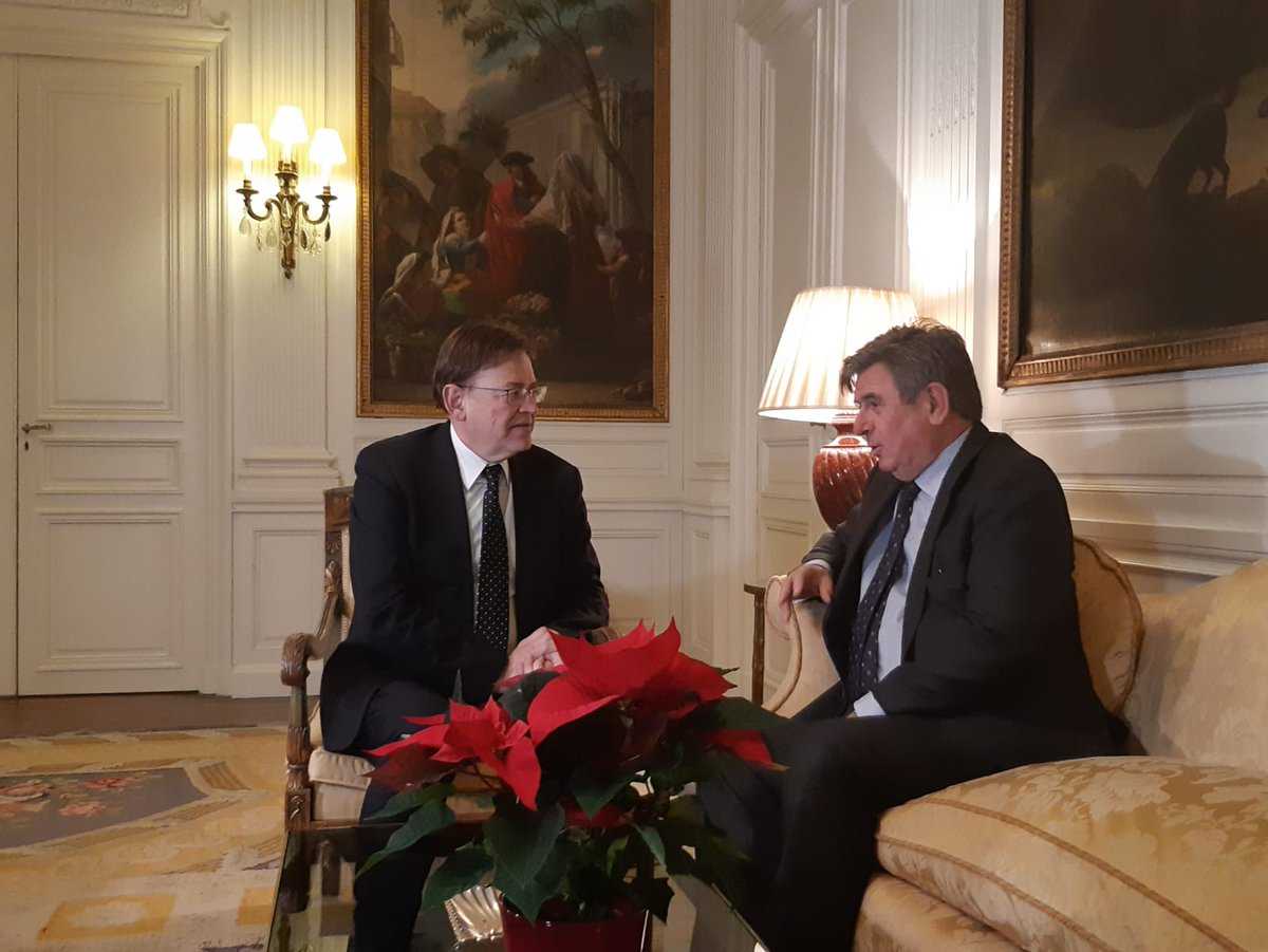 El president de la Generalitat, Ximo Puig, es va entrevistar aquest dilluns a Londres amb l'ambaixador espanyol, Carlos Bastarreche Sagües.