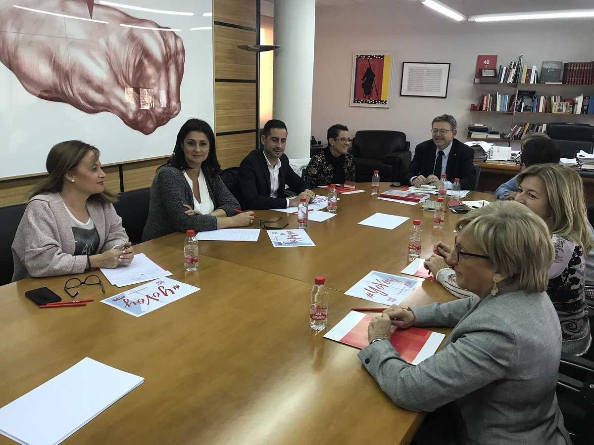 Reunió de la Comissió Executiva Nacional del PSPV a la seu de Blaqueries a València.