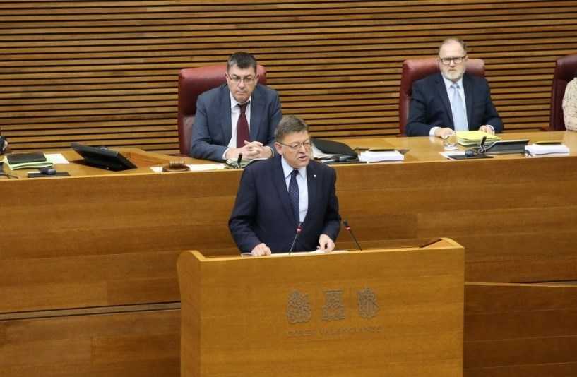 El president de la Generalitat, Ximo Puig, durant la seua intervenció d'aquest dimarts a la sessió de control en les Corts.