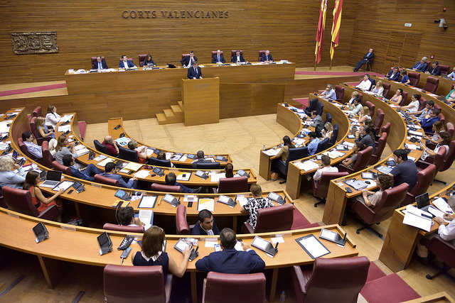 El president de la Generalitat Valenciana, Ximo Puig, durant el debat de política general a les Corts.