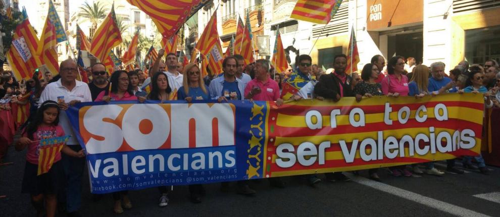 A la convocatòria s'hi han sumat organitzacions com Convenció Valencianista, el GAV, Renaixença Valenciana o el Rogle Constantí Llombart de Cultura Valenciana