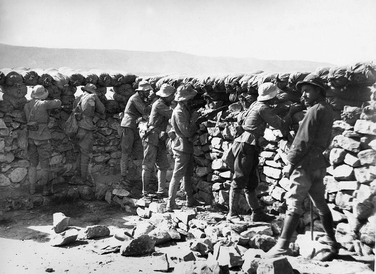 Tropes en la trinxera el 1911