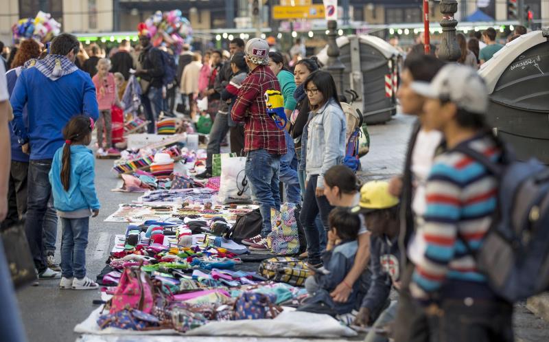 Ciutadans considera que "el tractament dels 'manters' genera deslleialtat amb el xicotet comerç".
