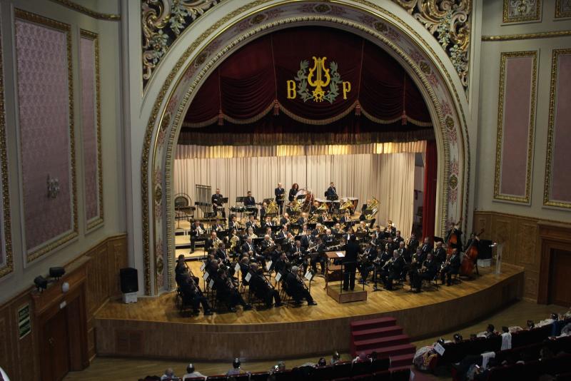 L'Ateneu Musical i d'Ensenyament Banda Primitiva de Llíria celebra aquest any dos segles d'història, de fet, és l'agrupació civil més antiga de l'Estat. BP