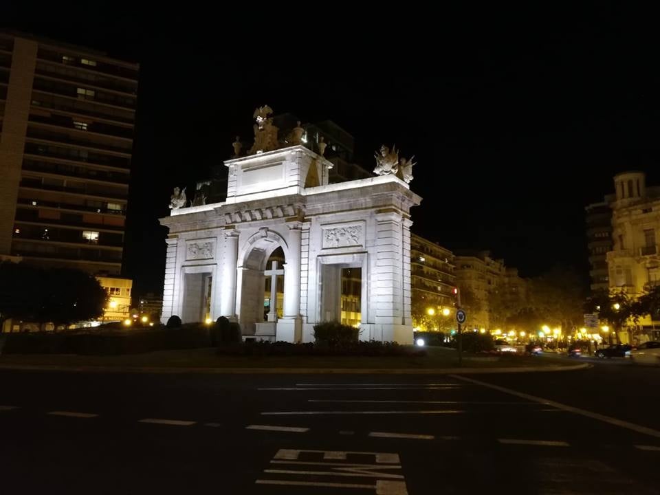 La il·luminació dels monuments de la ciutat també s'ha canviat perquè siga més eficient. / AJUNTAMENT DE VALÈNCIA
