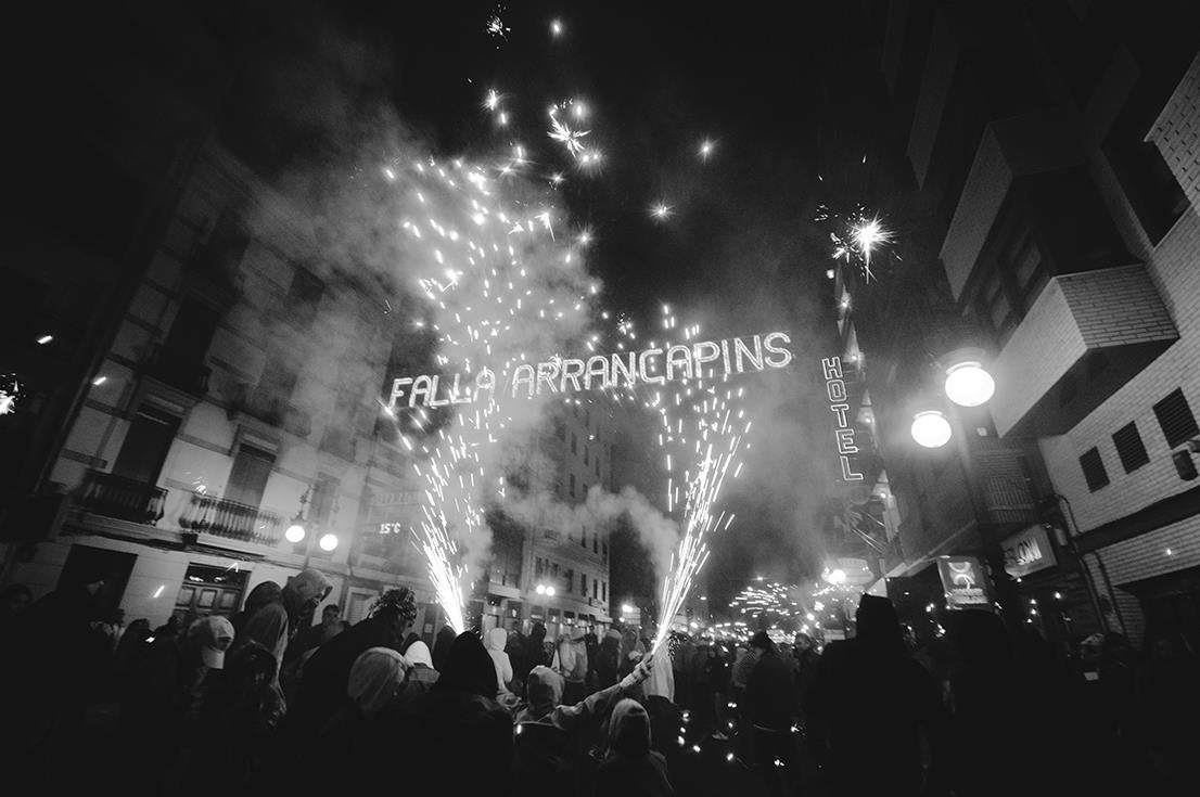 Arrancapins va trencar transgressorament amb els convencionalismes i oficialismes generant una nova proposta festiva. / YANIRE FERNÁNDEZ