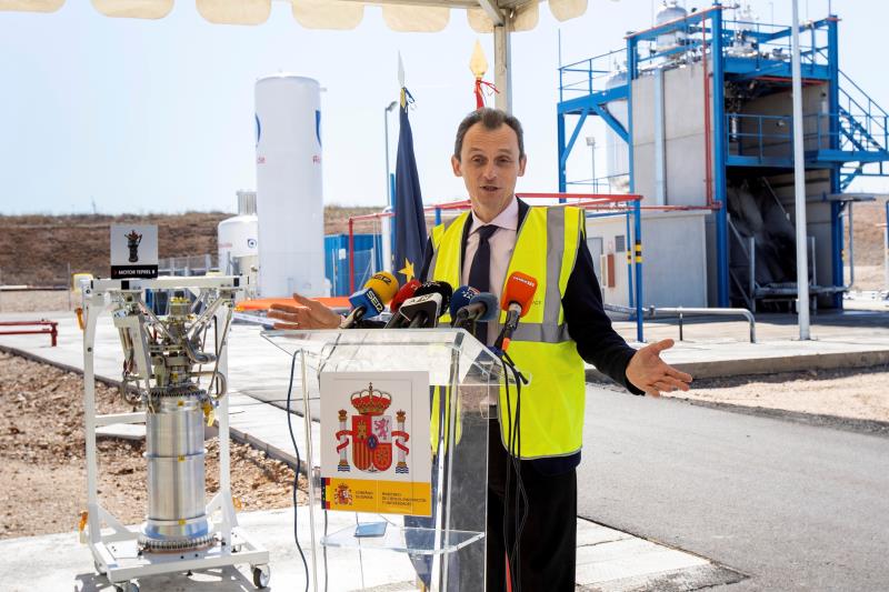 El ministre Pedro Duque encapçalarà la llista del PSOE al Congrés per Alacant. / EFE