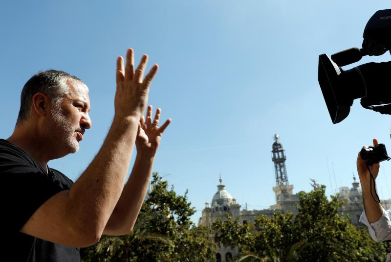 Els participants disposaran d'una còpia de la fotografia de l'acció. / EFE-ARXIU