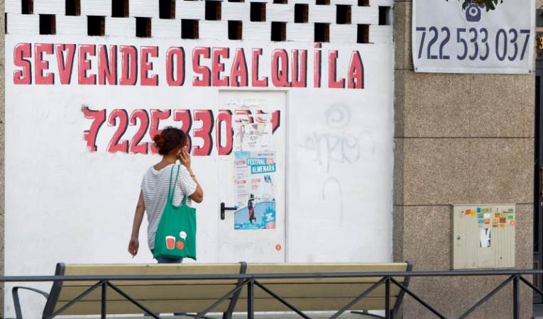 El text fa referència a la creació d'un sistema estatal d'índex de referència del preu del lloguer de vivenda. / EFE