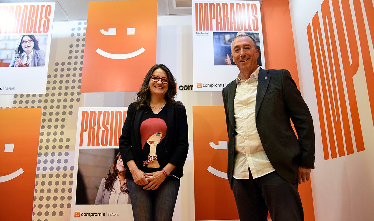 Mónica Oltra i Joan Baldoví han presentat aquest dimecres la imatge gràfica de la coalició per a les eleccions. / DANIEL GARCÍA-SALA