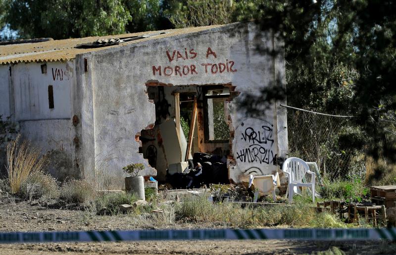 Aquest dilluns, després d'una telefonada d'un familiar a la Policia Local de Godella, dues patrulles d'aquest municipi i de Rocafort es van desplaçar al domicili on es va comprovar que es tractava d'un conflicte relacionat amb membres de la família extensa. / EFE