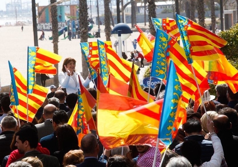 L'acte s'ha celebrat en un local de la platja d'Alboraia i ha reunit 800 persones. / PPCV