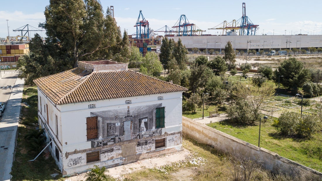 Aquesta aportació econòmica ix de l'excedent generat per la limitació salarial dels representants públics de la formació. / RECUPEREM LA ZAL