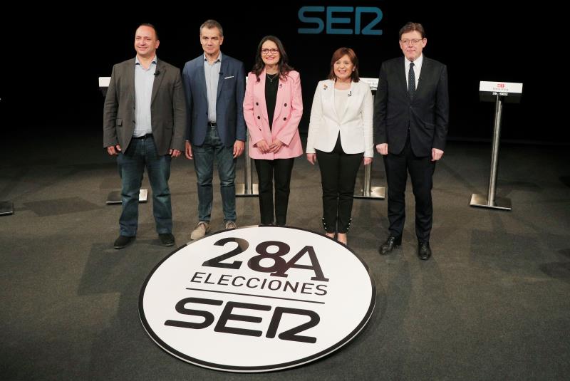 La Cadena SER ha organitzat el primer debat de candidats de la campanya del 28 d'abril. / EFE