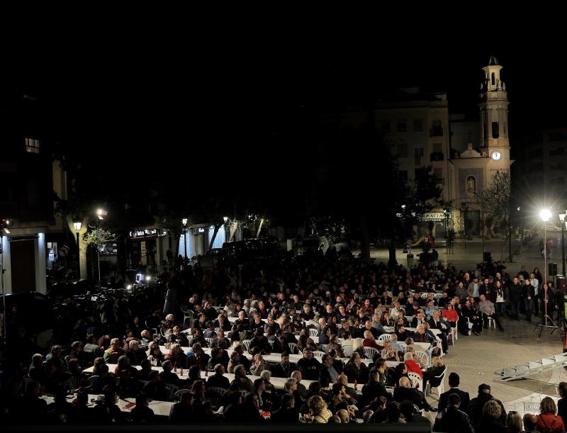 Els principals partits tancaran aquest divendres la campanya del 28-A amb actes a l'aire lliure. / EFE