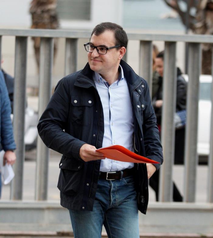 L'exlíder de la candidatura de Ciutadans a l'Ajuntament de Castelló de la Plana, Jesús Merino, va informar aquest dimarts que la formació taronja li va imposar una llista. / EFE
