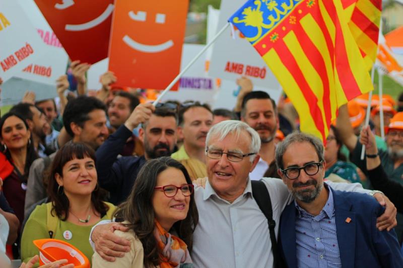 Compromís celebra al Parc Cental l'acte central de la campanya. / EFE