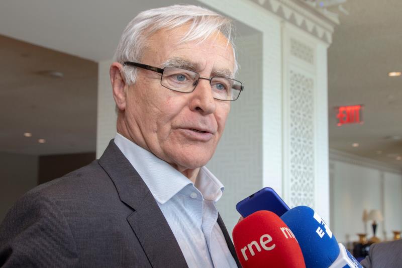 Joan Ribó creu que Sandra Gómez ha pogut malinterpretar la intenció de les seues reunions. / EFE