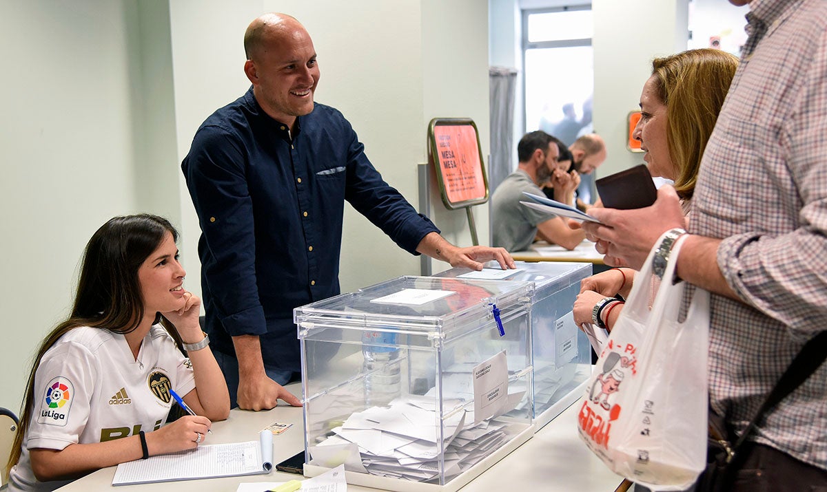 Més de 3,6 milions de valencians i valencianes estan cridats a participar en les eleccions municipals. / DANIEL GARCÍA-SALA