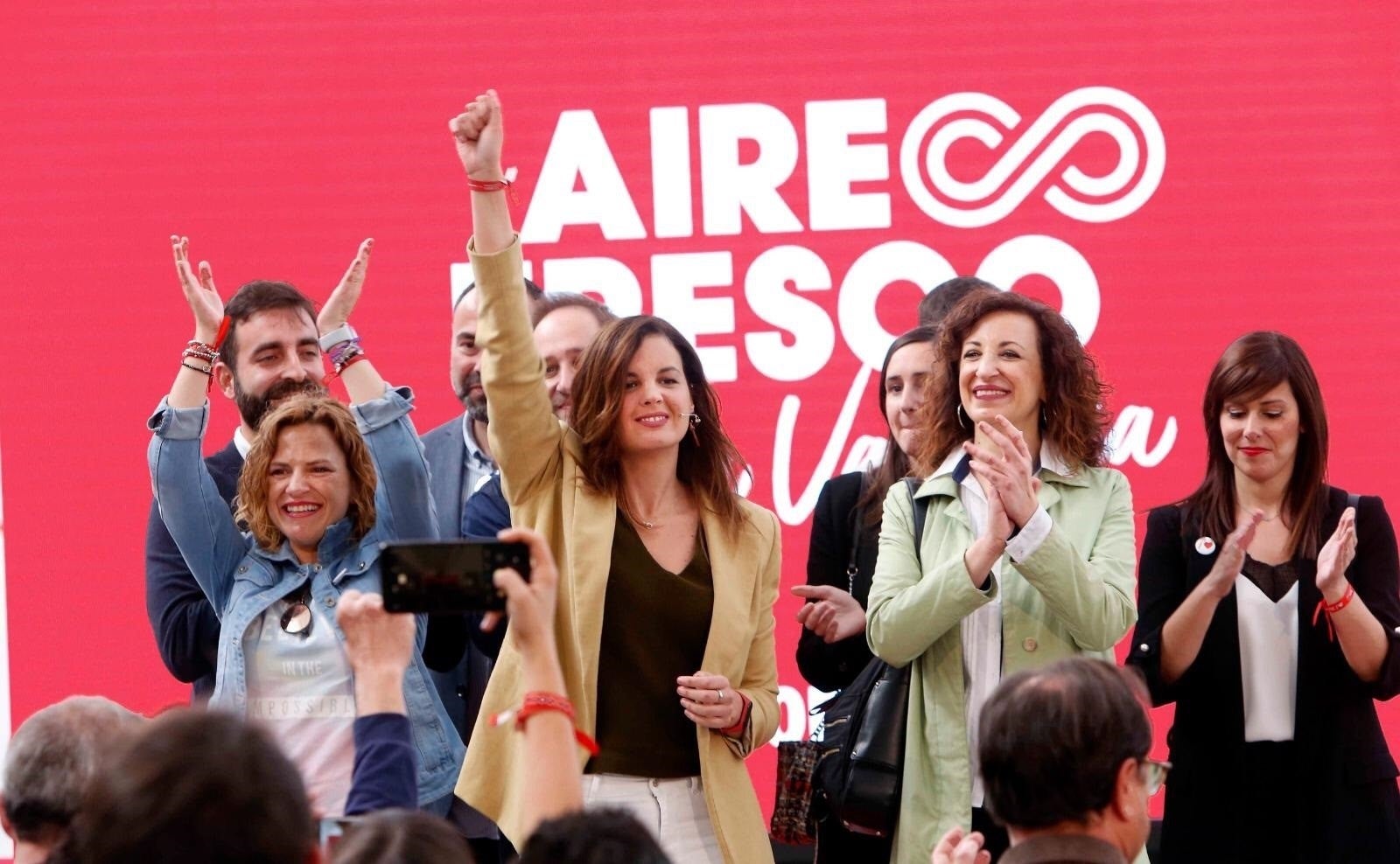 Els aparcament seran de caràcter reversible, a fi de poder albergar espais d'ús públic si en el futur es redueix el nombre de cotxes en aquestes zones. / PSPV
