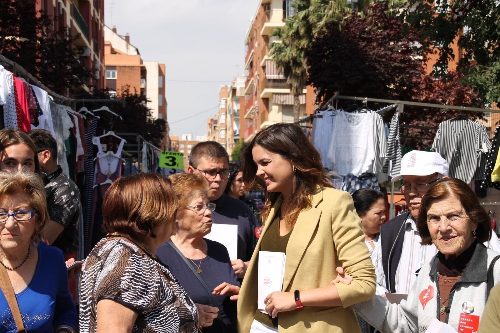 Sandra Gómez es compromet amb els veïns a ser 'l'alcaldessa dels barris'. / Europa Press