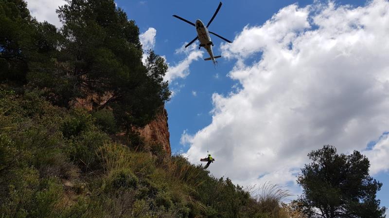 Dos escaladors han resultat ferits aquest dissabte després de caure des de diversos metres d'altura en sengles accidents. / CEDIDA PEL CONSORCI DE BOMBERS