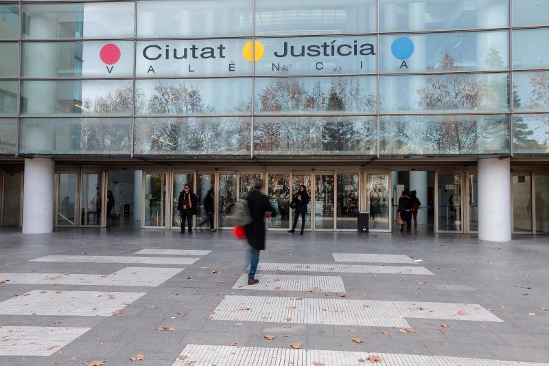 Abad cobreix així la vacant deixada per Vicente Torres en la Fiscalia Especial contra la Corrupció i Criminalitat Organitzada després d'haver sigut nomenat magistrat de la Sala Civil i Penal del Tribunal Superior de Justícia valencià. / EFE