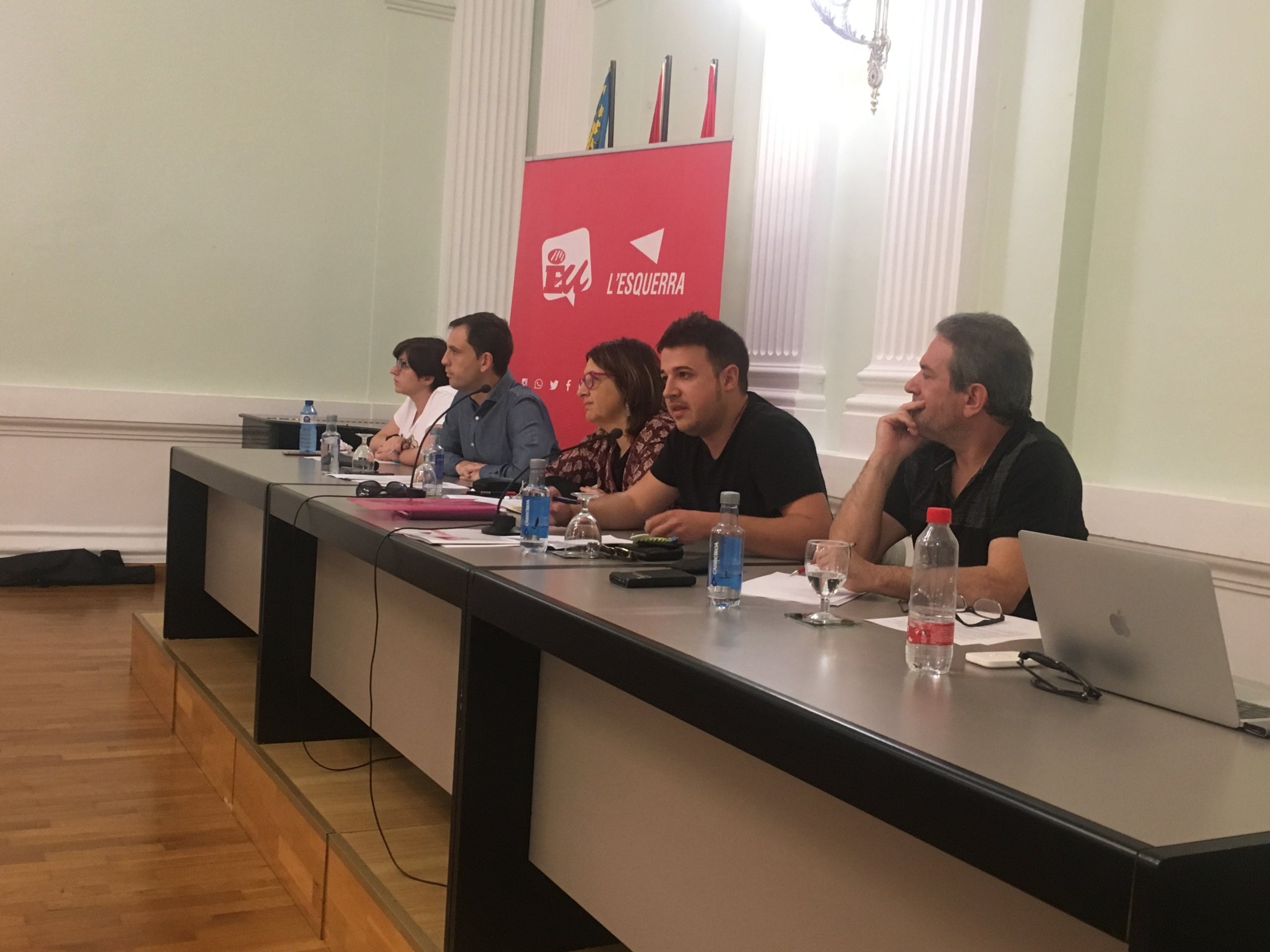 El Consell Polític Nacional d'Esquerra Unida del País Valencià s'ha reunit aquest dissabte a Xàtiva per a valorar els resultats obtinguts en les urnes. / EUPV