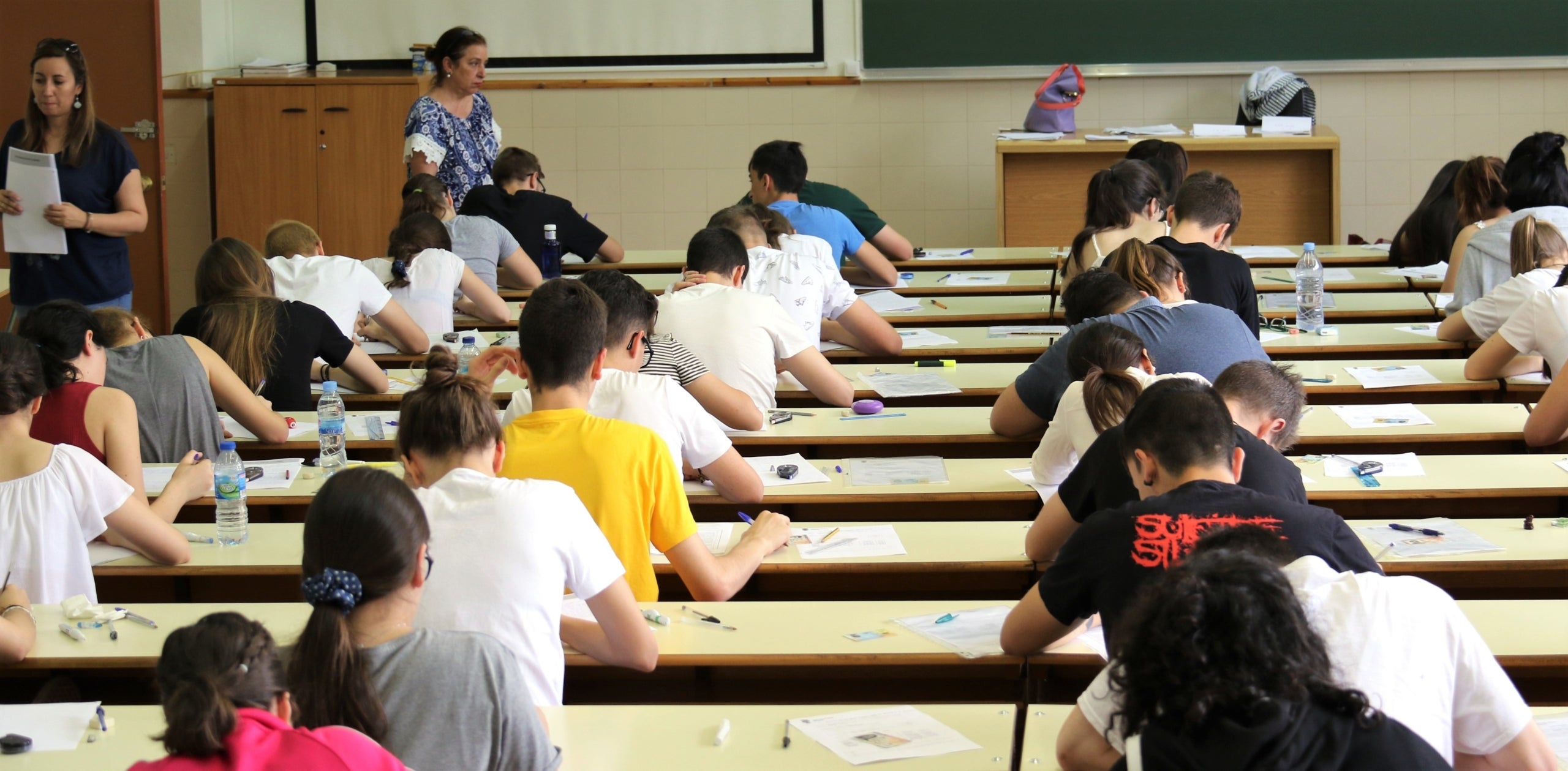 El termini per a presentar la preinscripció universitària serà del 17 de juny al 5 de juliol, tots dos inclosos, per als estudiants que hagen realitzat les PAU de juny o de juliol. / EUROPA PRESS