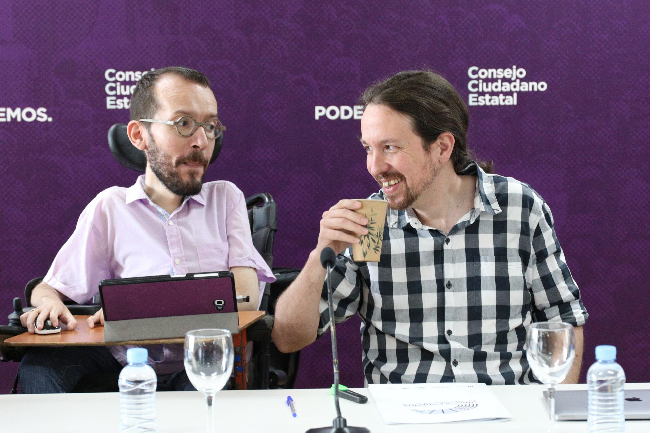 Echenique i Iglesias han parlat amb Dalmau sobre els possibles pactes. / Europa Press