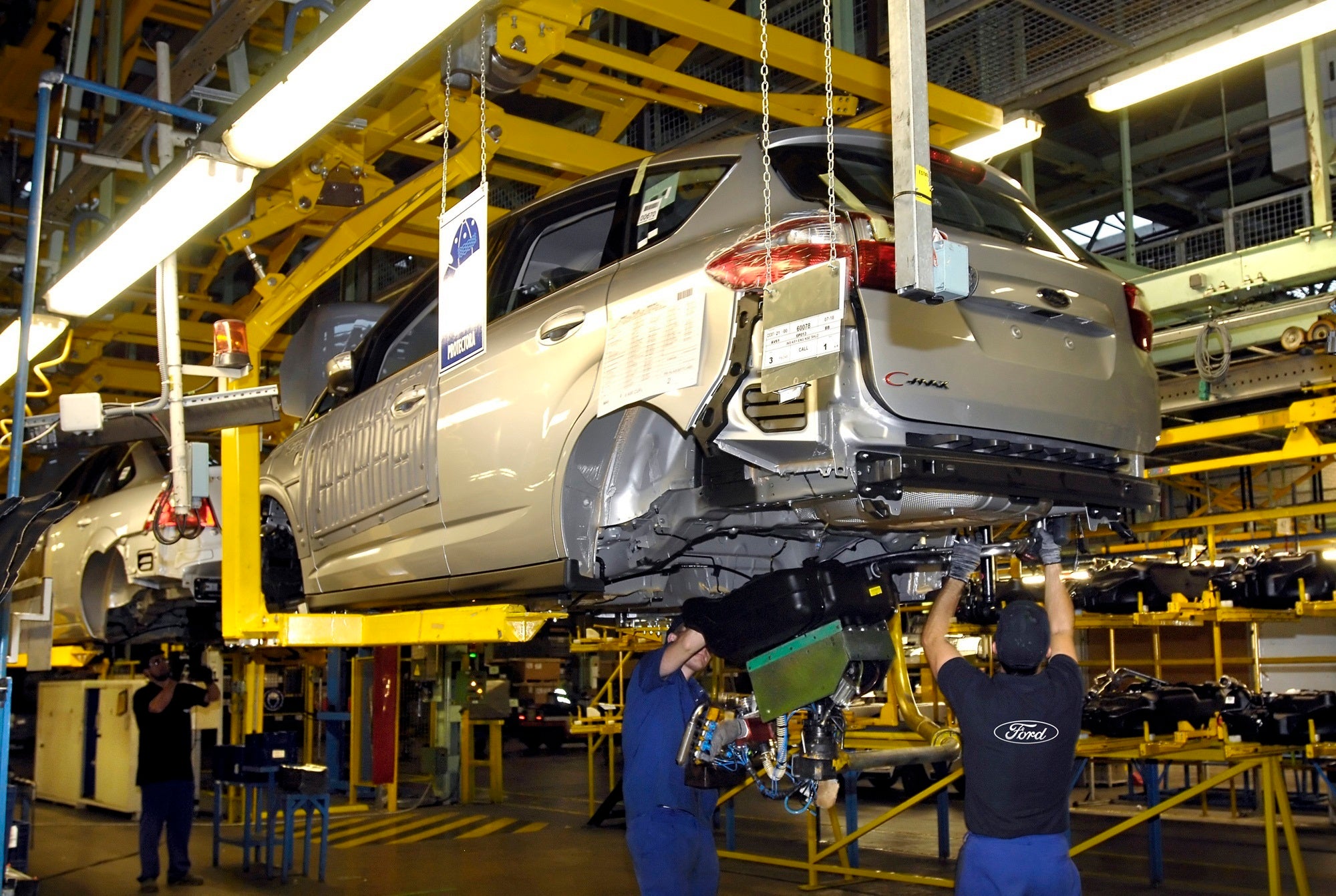 Ford redueix la fabricació de cotxes al setembre. / FORD