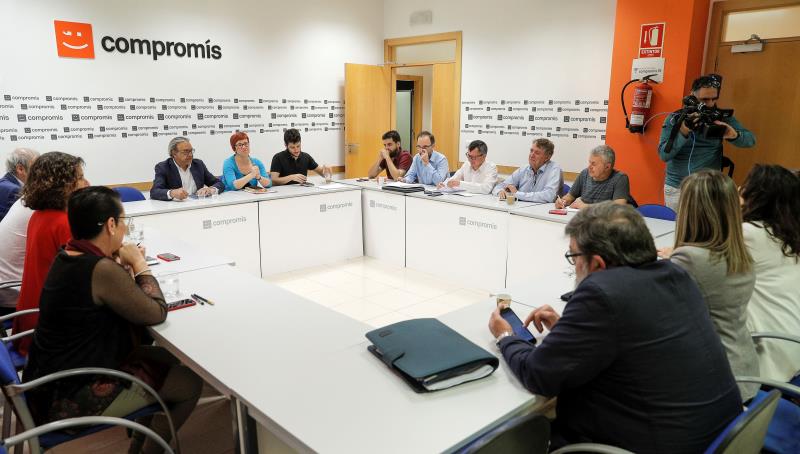 Durant la maratoniana jornada negociadora d'aquest dilluns, els socis del Botànic no van poder desencallar el debat. / EFE