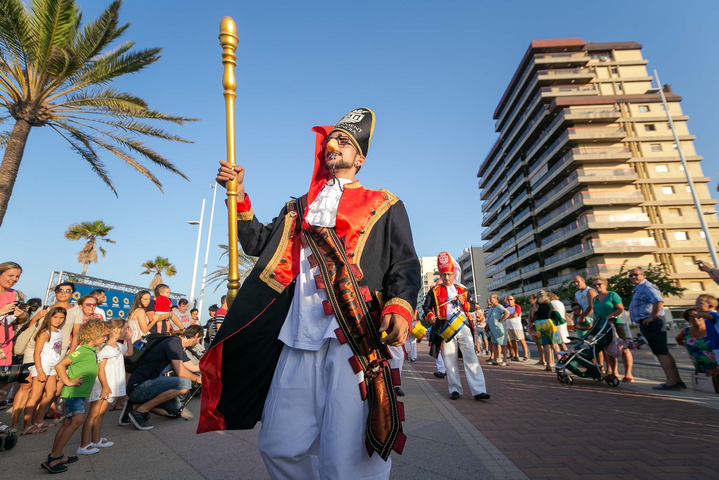 A més dels expositors, hi ha diferents activitats programades, entre les quals destaca la cercavila del Tio de la Porra. / AJUNTAMENT DE GANDIA