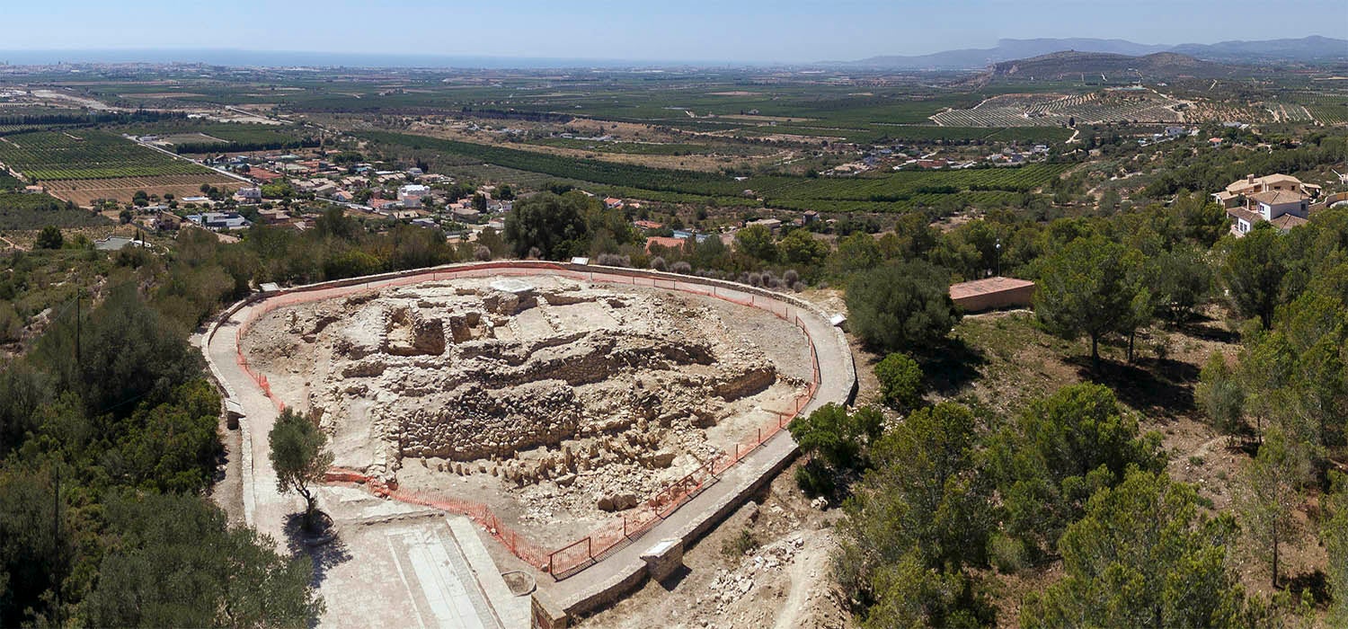 Les primeres excavacions al Puig de Vinaròs van començar l'any 1980 però després van estar parades fins al 2013, quan es van reiniciar. Des d'aleshores es fan campanyes cada estiu. / WEB CASTELLÓN ARQUEOLÓGICO