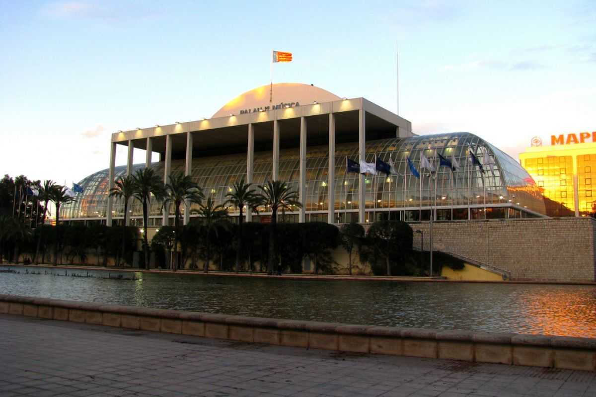 El despreniment pot haver ocorregut per algun tipus d'acumulació d'humitats. 