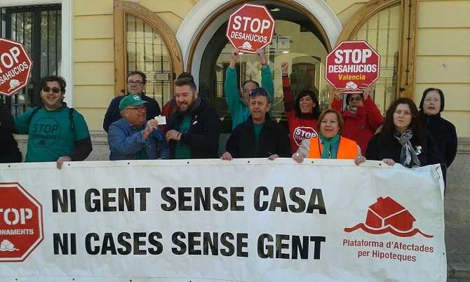 La PAH ha dut endavant una campanya de mobilització per a paralitzar el desnonament. / FOTOGRAFIA D'ARXIU 